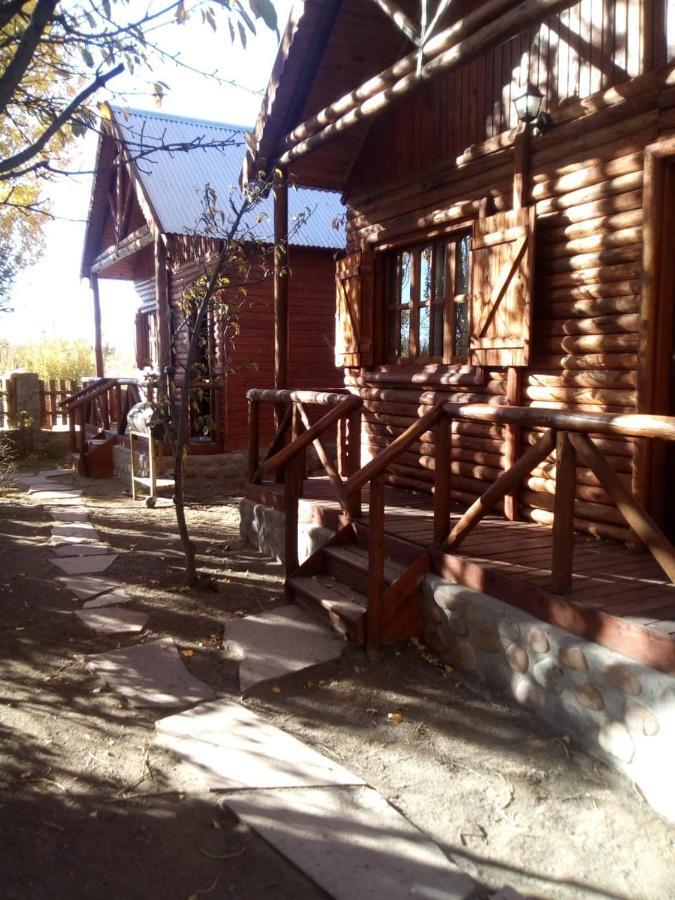 Cabanas Teushen Perito Moreno Exterior foto